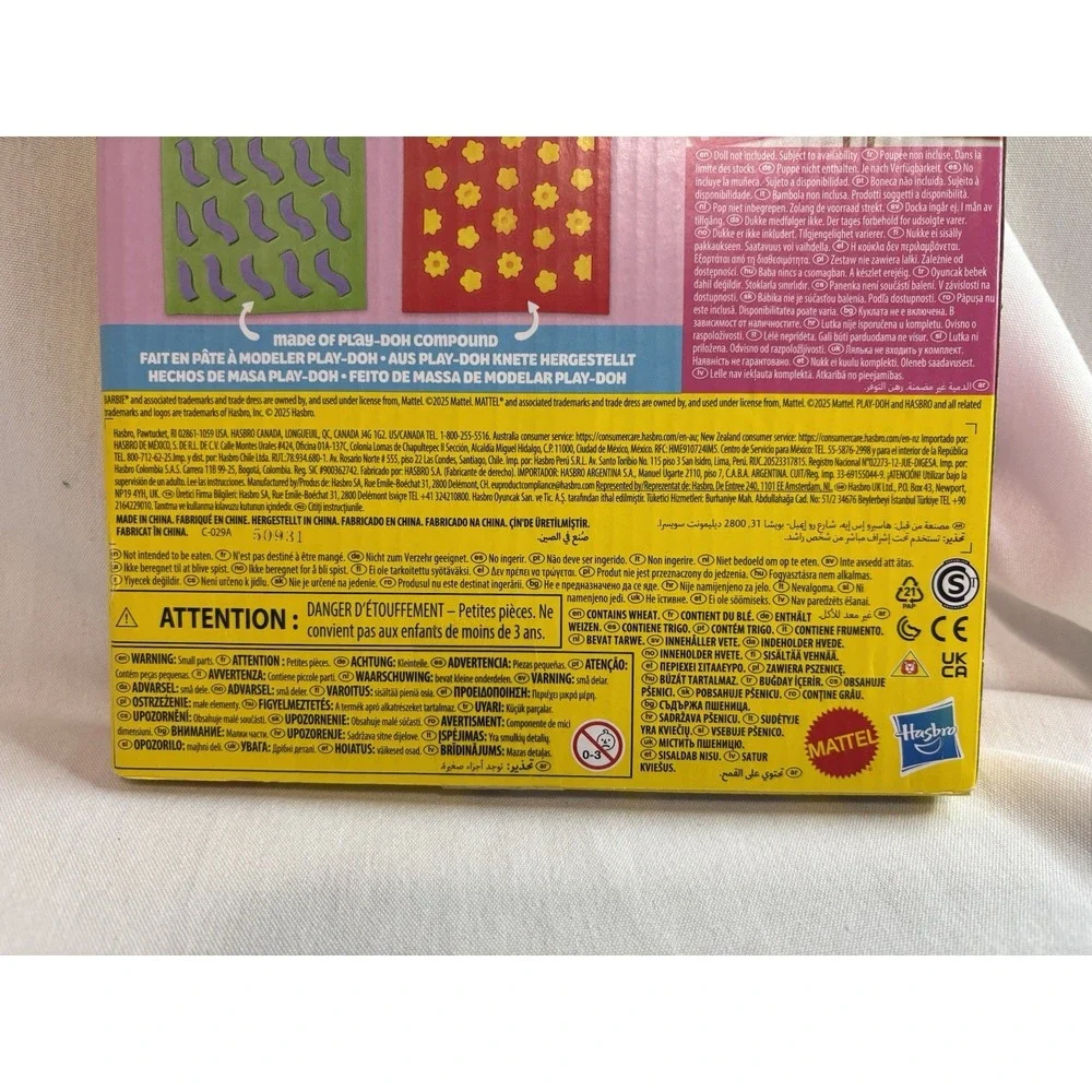 Play-Doh Barbie Flowers & Florals Pattern Sheets Modeling Clay Set